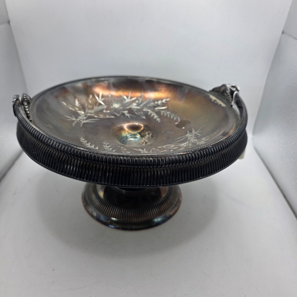 Antique Meriden Silver Plate Co Quadruple Plate Victorian Cake Brides Basket